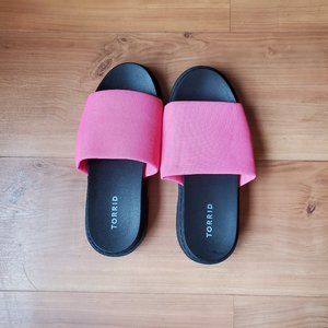 New Torrid Sandals 7W